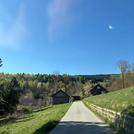 Dom W Górach Zacisze Lasu
